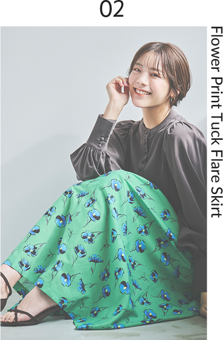 Flower Print Tuck Flare Skirt