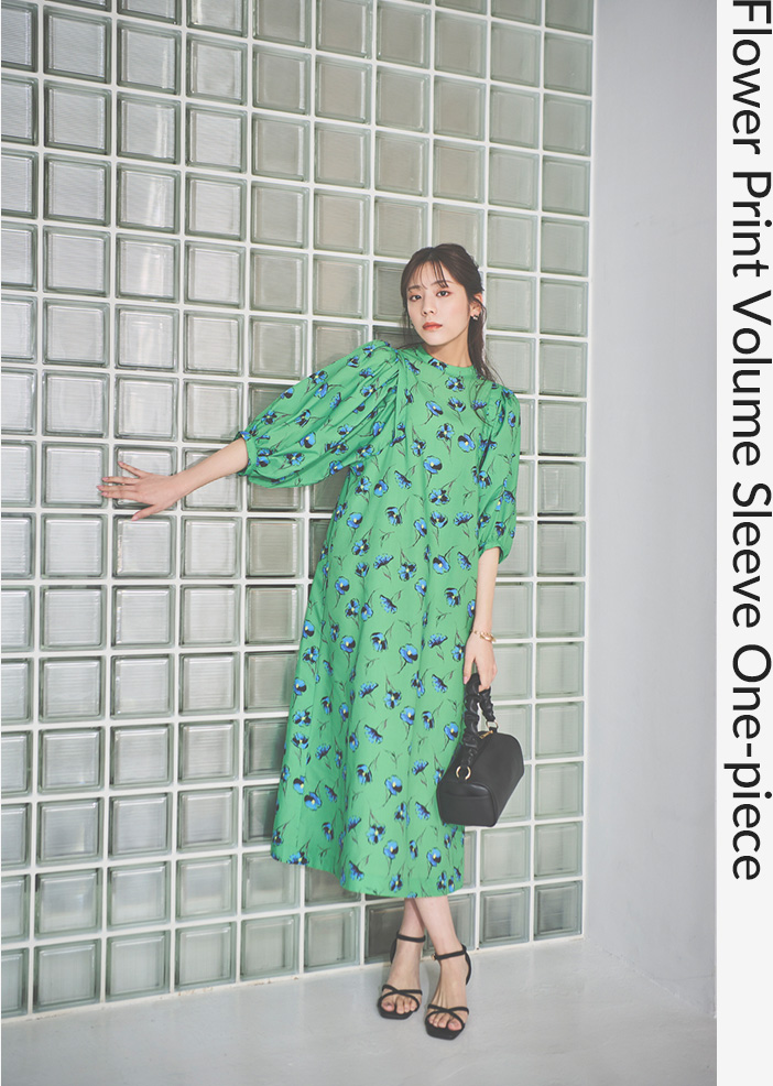 Flower Print Volume Sleeve One-piece